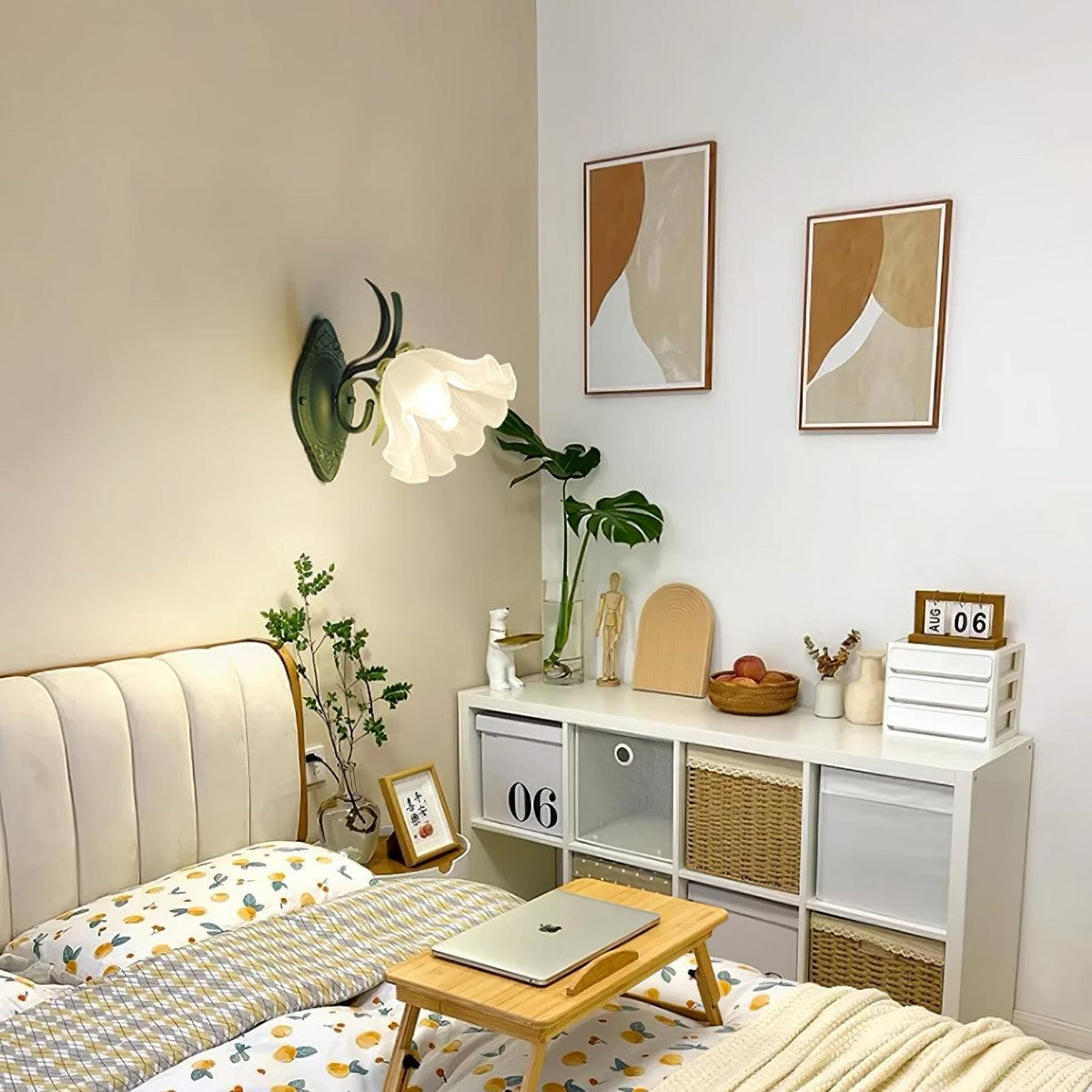 Lampada da parete vintage con paralume in vetro floreale per camera da letto e soggiorno