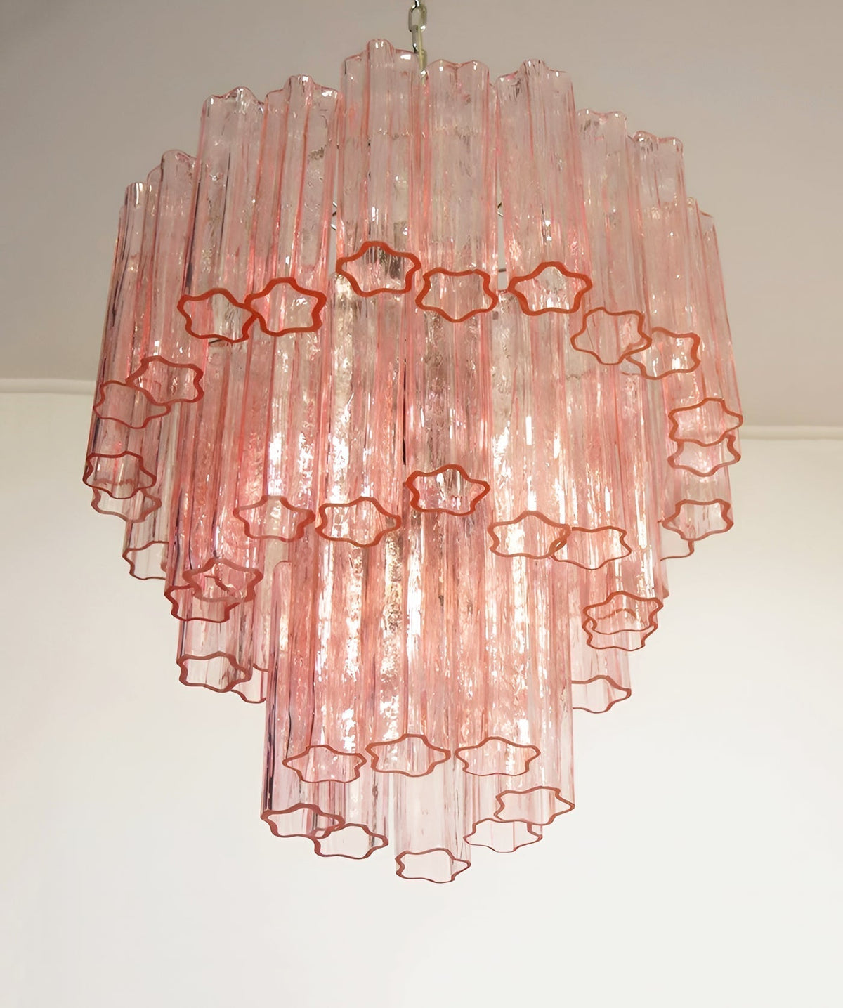 Veloraria lampadario Tubi in vetro Rosa Strati moderni
