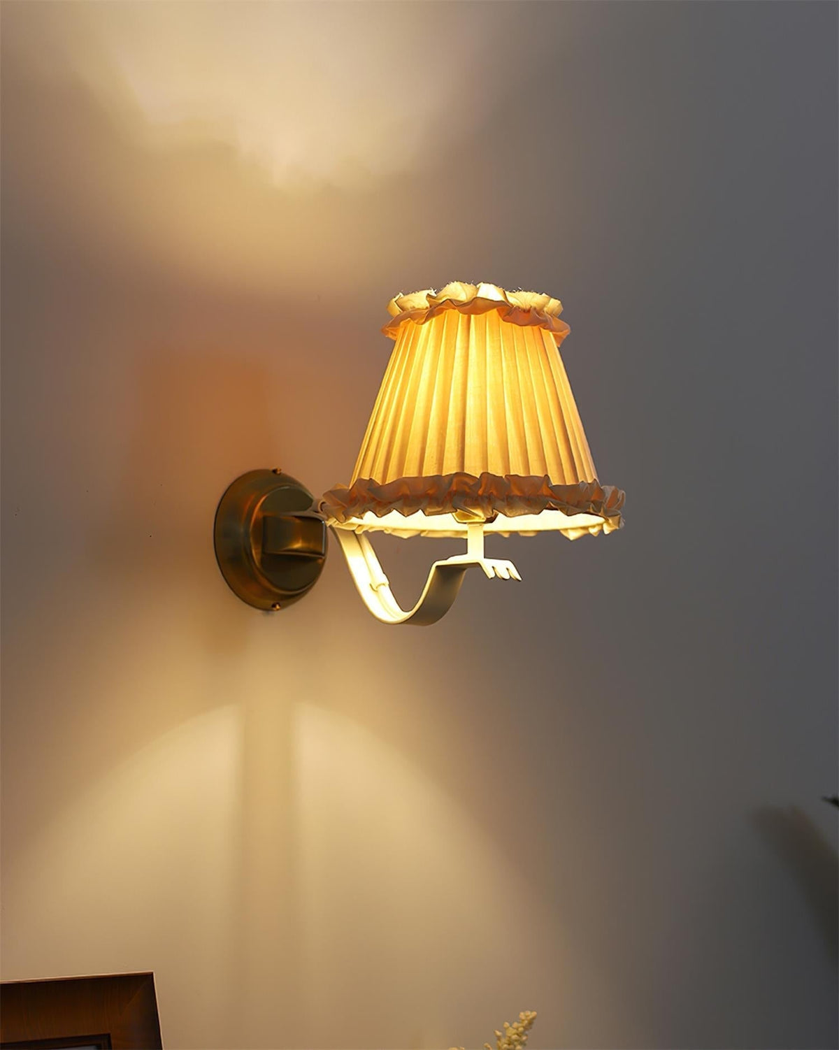 Isabella applique