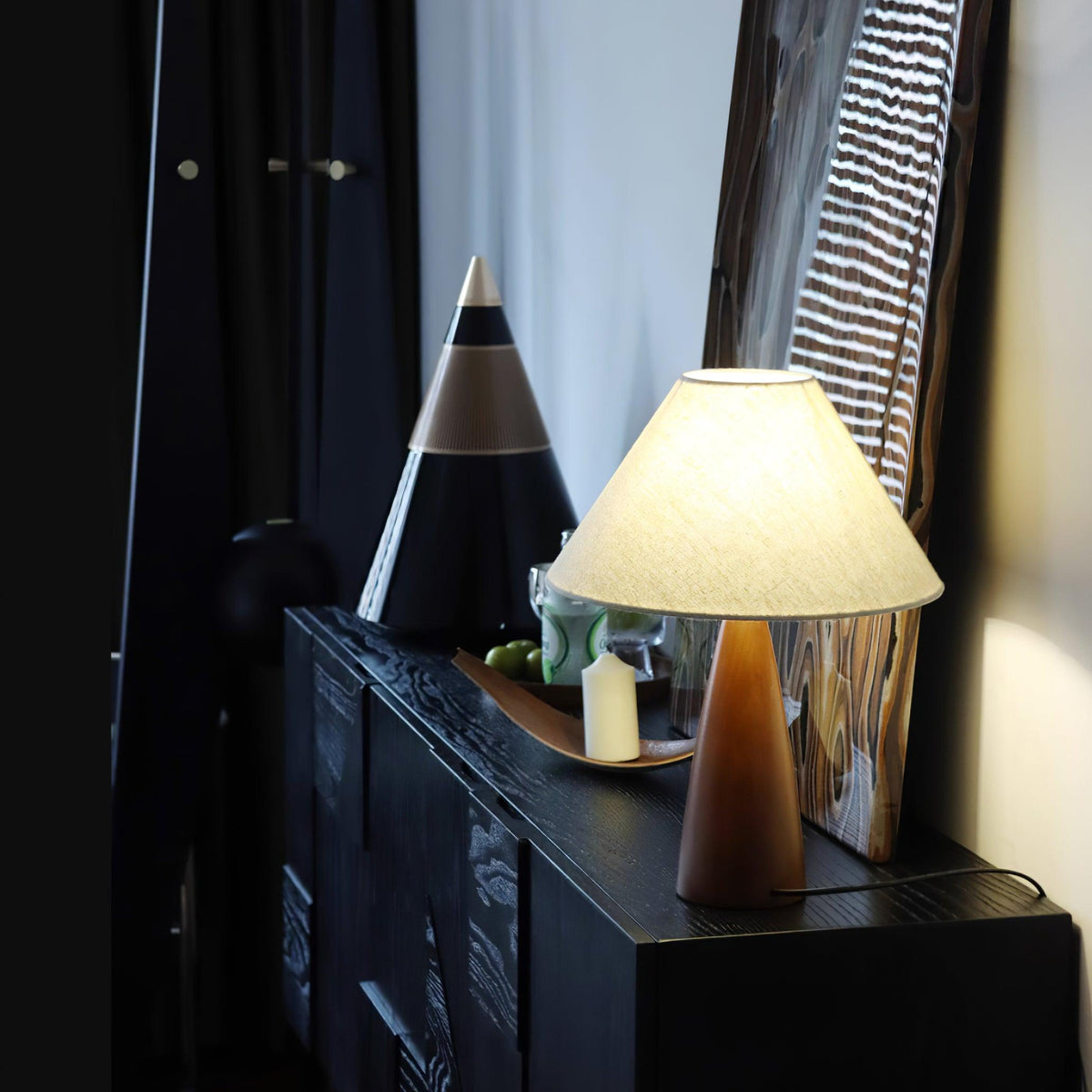 Taper lampada da tavolo