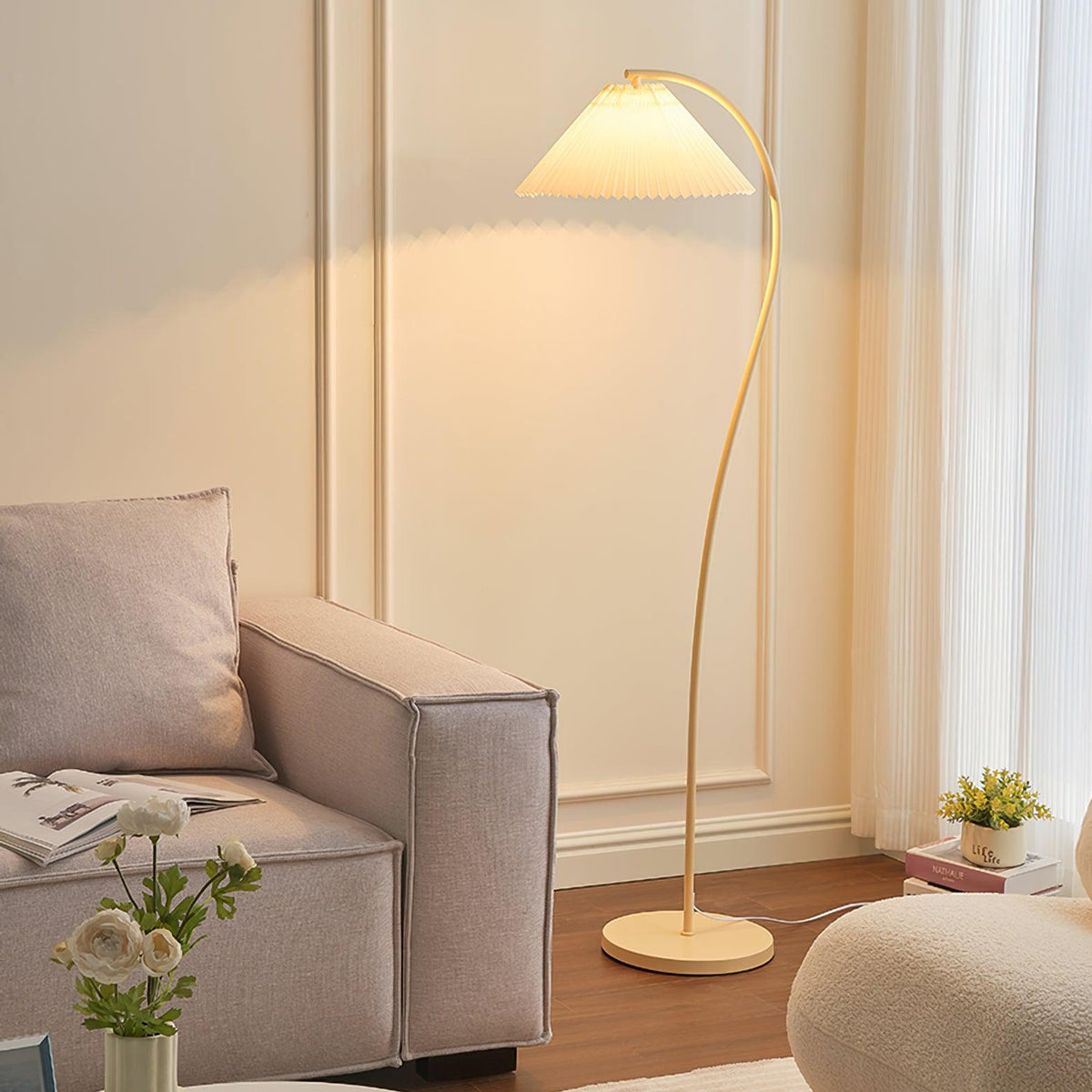 Mytalil lampada da terra moderna in tessuto Curvo
