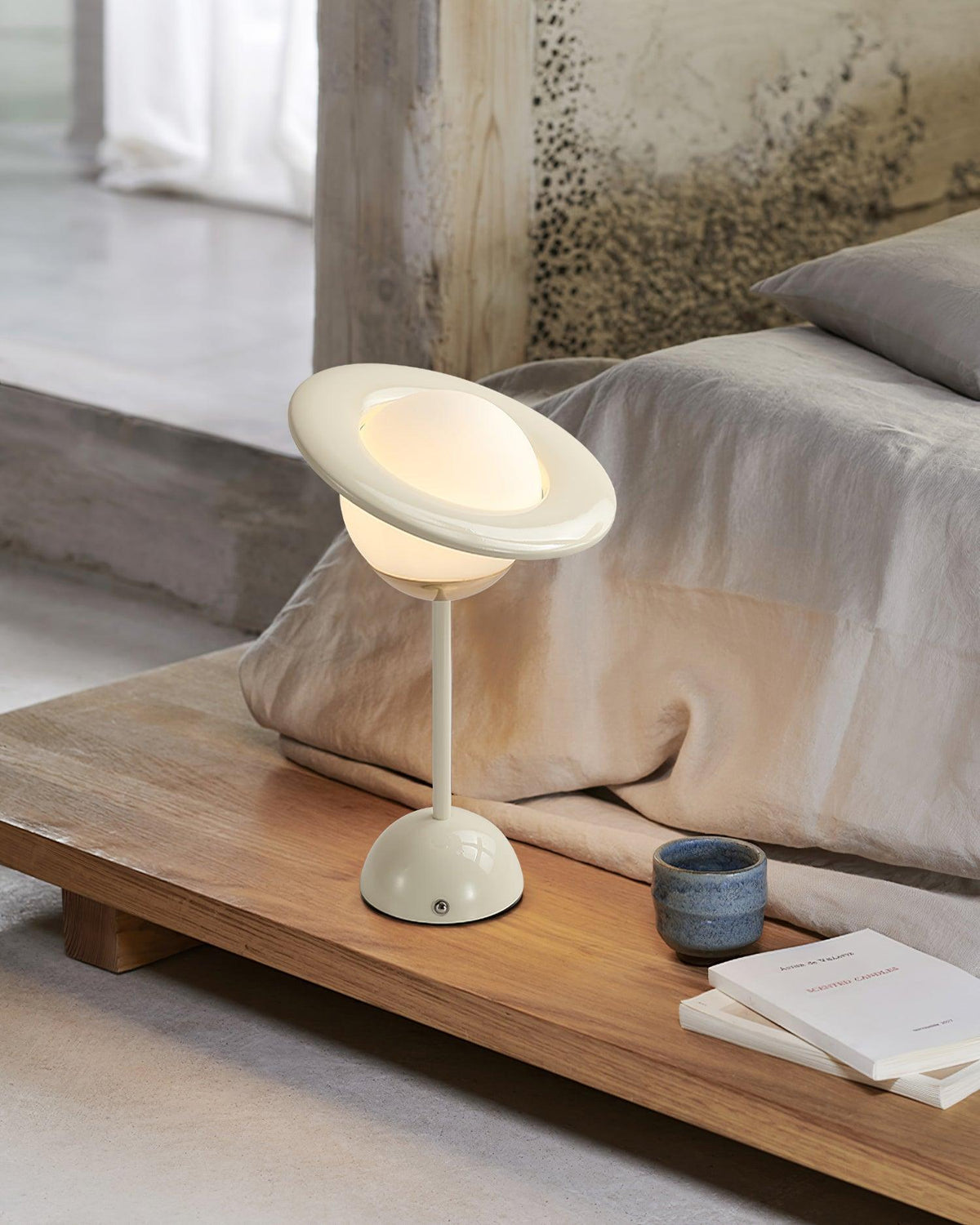 Asy lampada da tavolo moderna