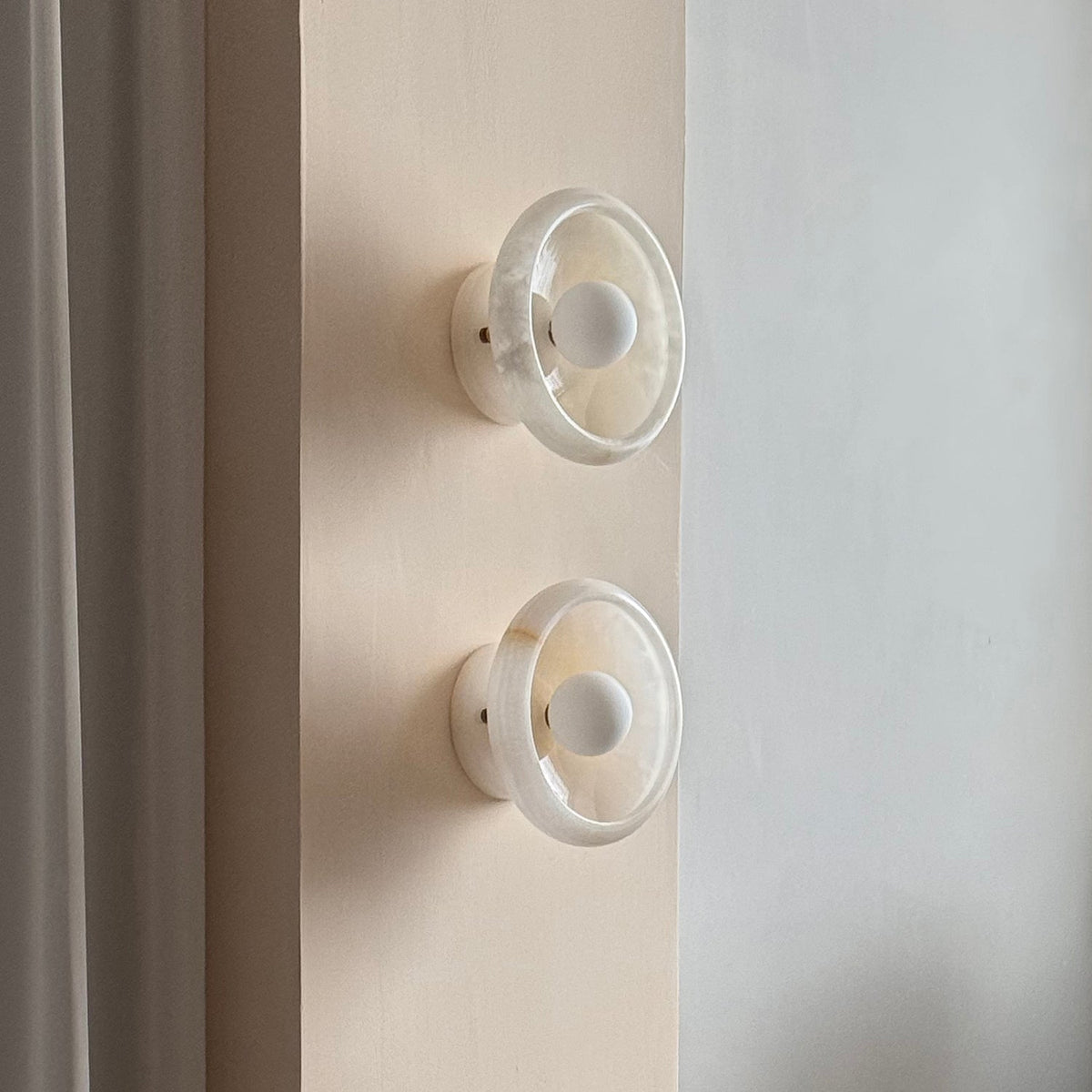 Onvix Natural Onyx lampada da parete