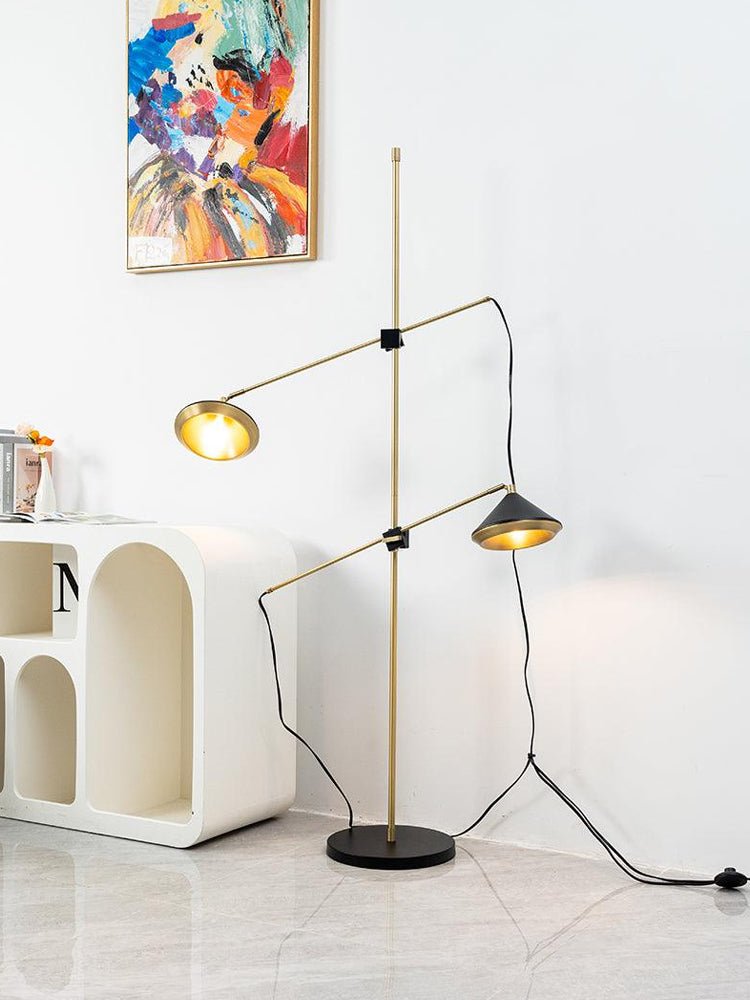 Mylirir lampada da terra Art Deco in ottone