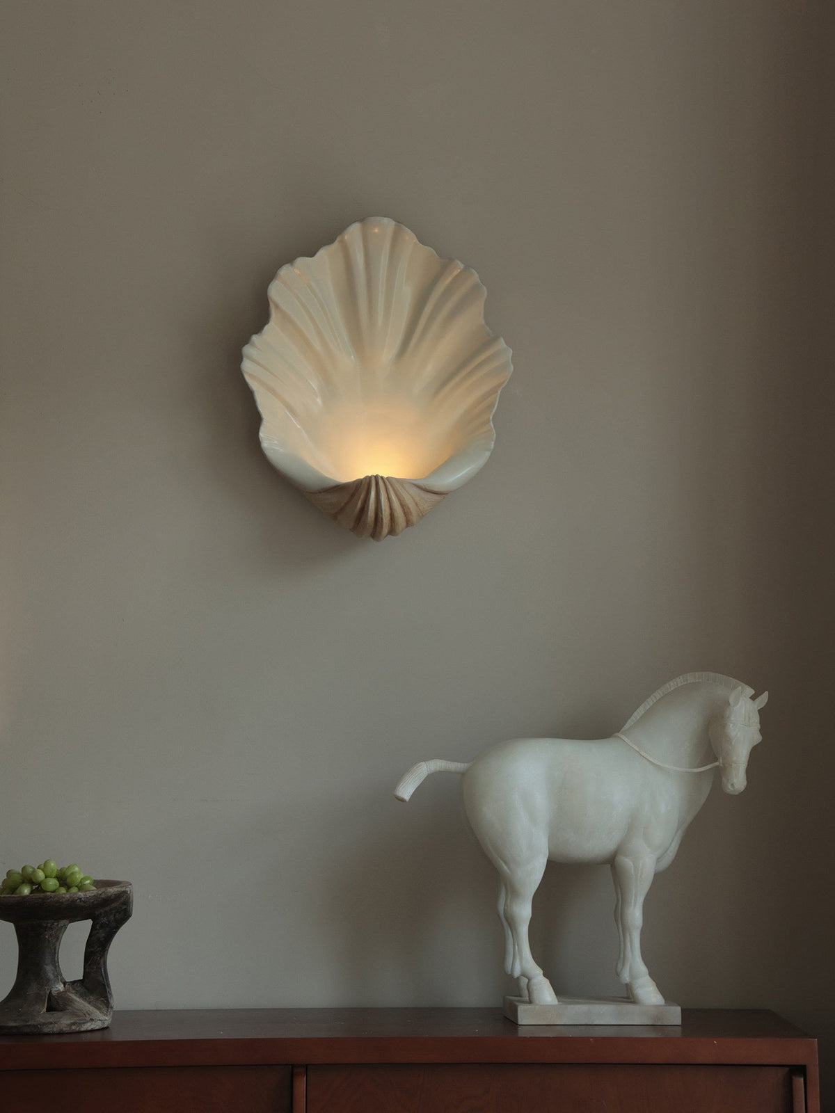 Shell applique