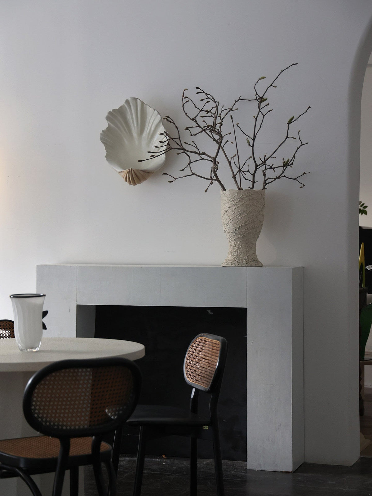 Shell applique