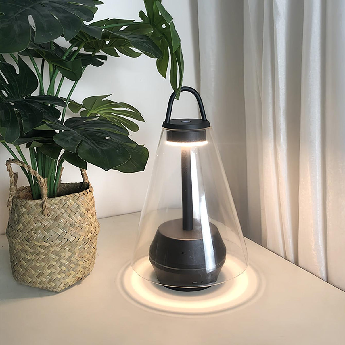 Emarir lampada da tavolo in vetro scandinavo