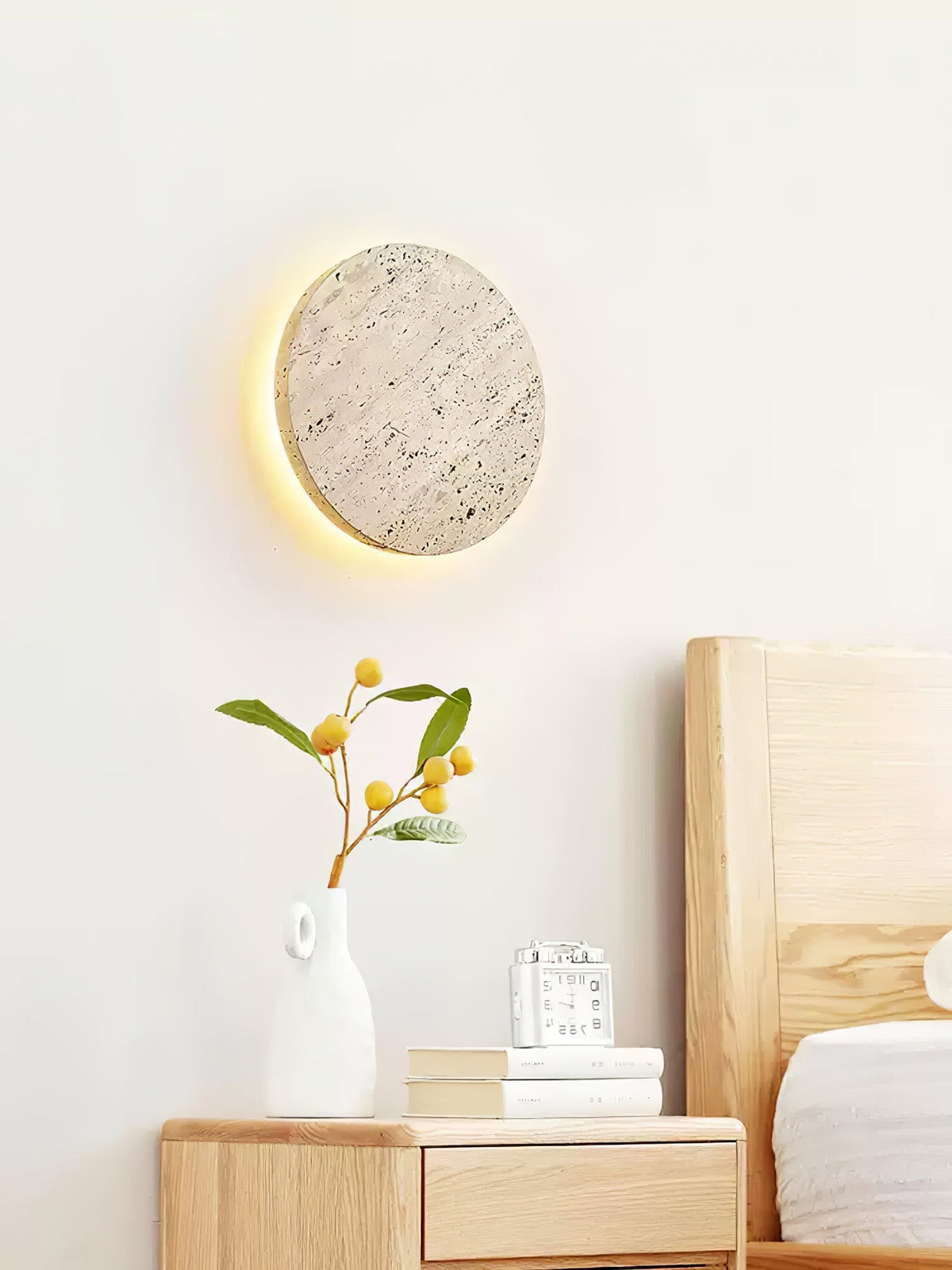 Artale lampada da parete in travertino Giallo