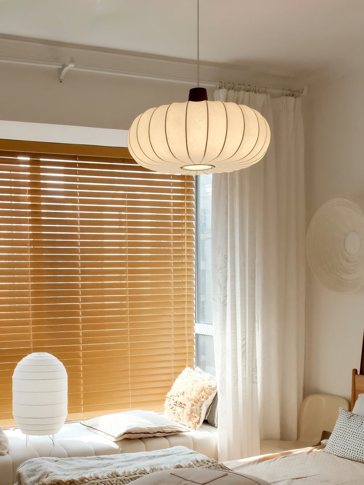 Aldeelia lampada a sospensione in legno retro