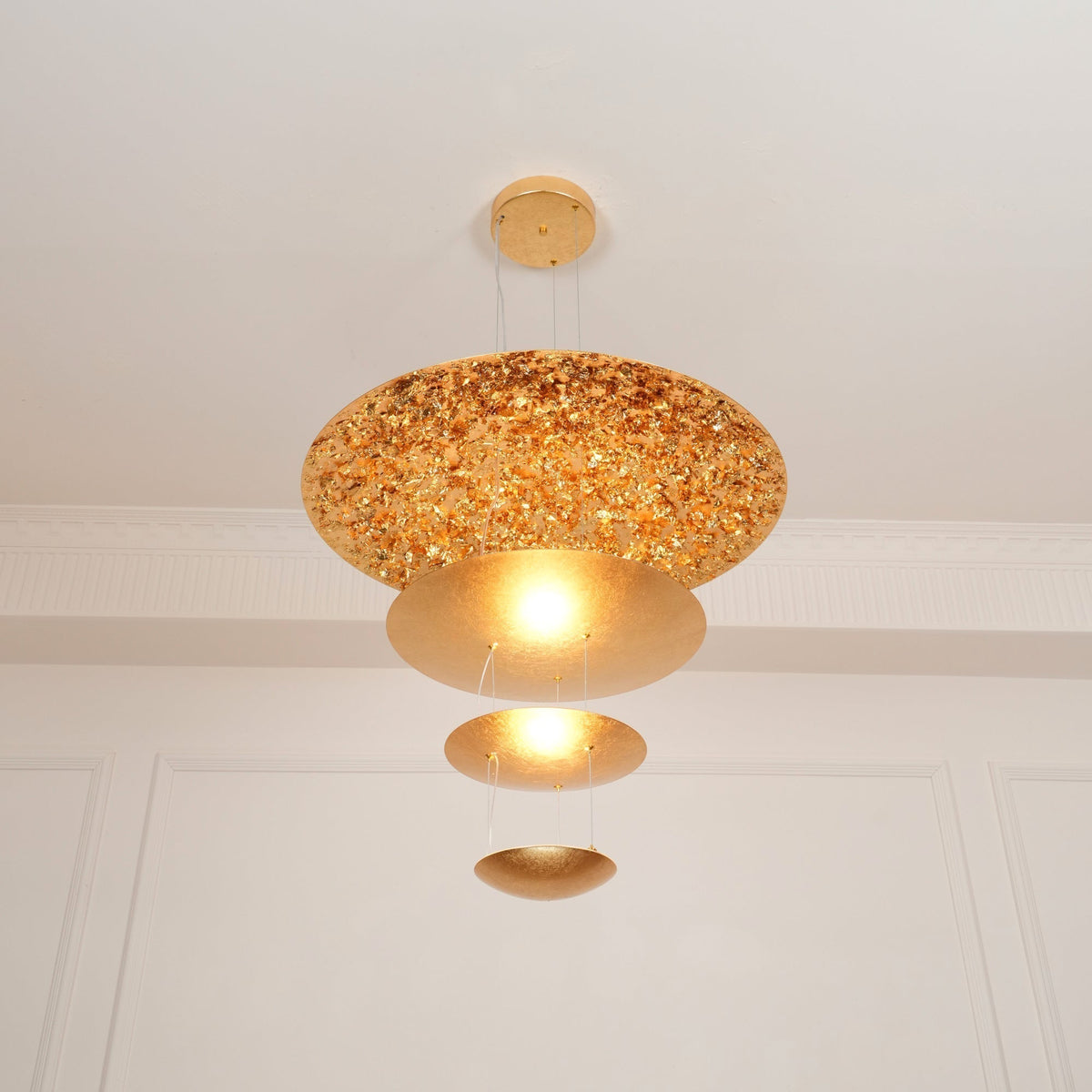 Phelion lampada a sospensione con foglia d'oro stratificata