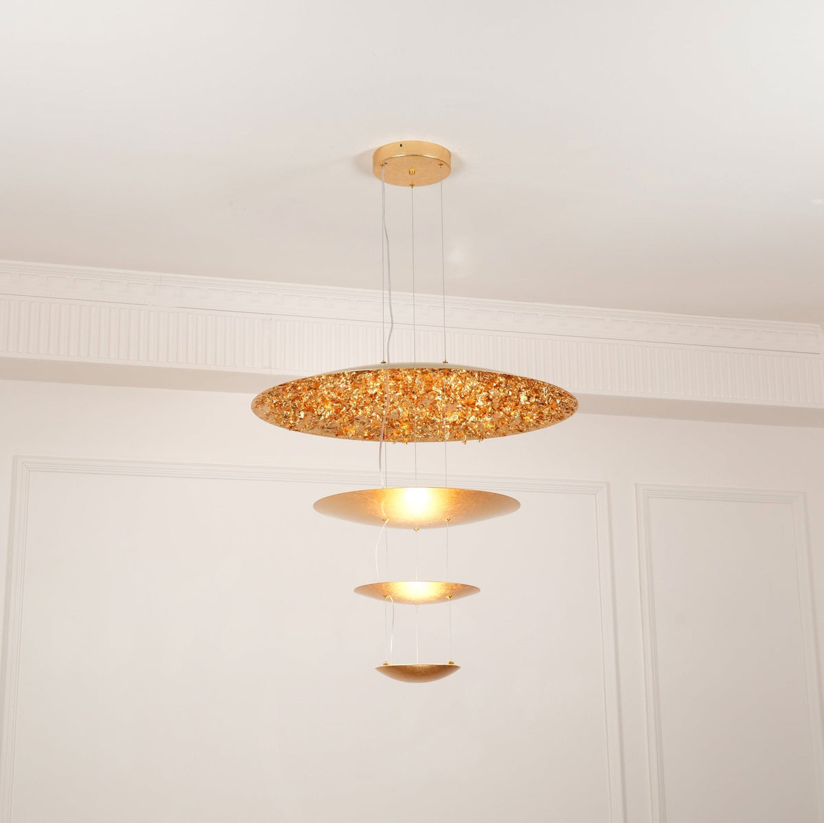 Phelion lampada a sospensione con foglia d'oro stratificata