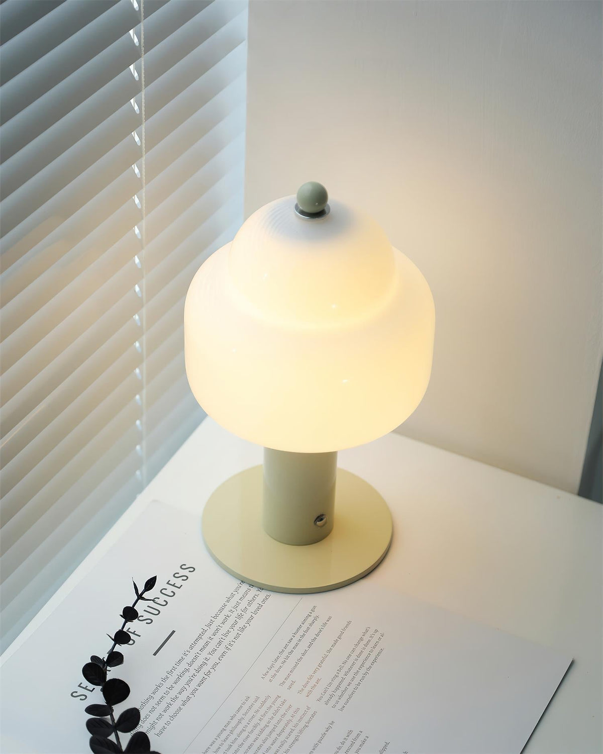Seluiella lampada da tavolo
