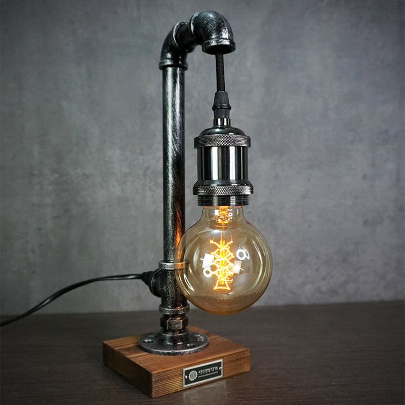 Rivineria lampada da tavolo