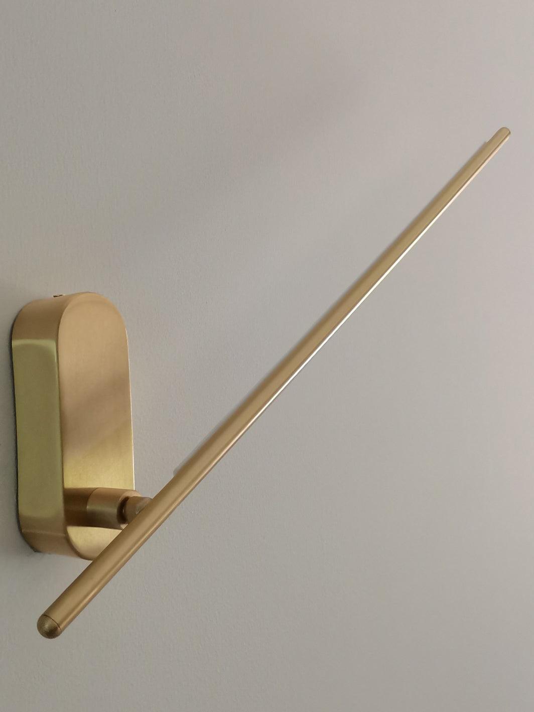 Marissa lampada da parete Stick Shaped in ottone