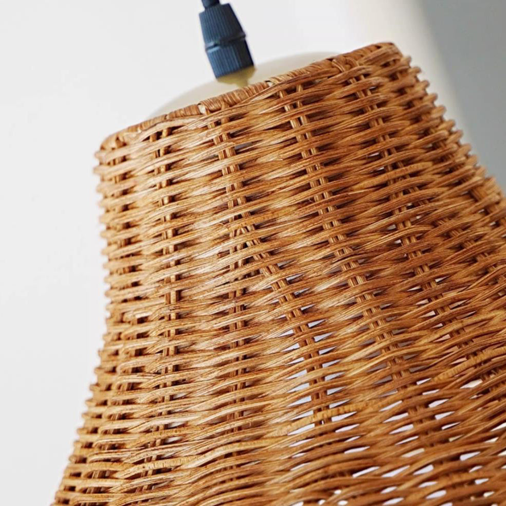 Ravelle lampada a sospensione in rattan plissettato