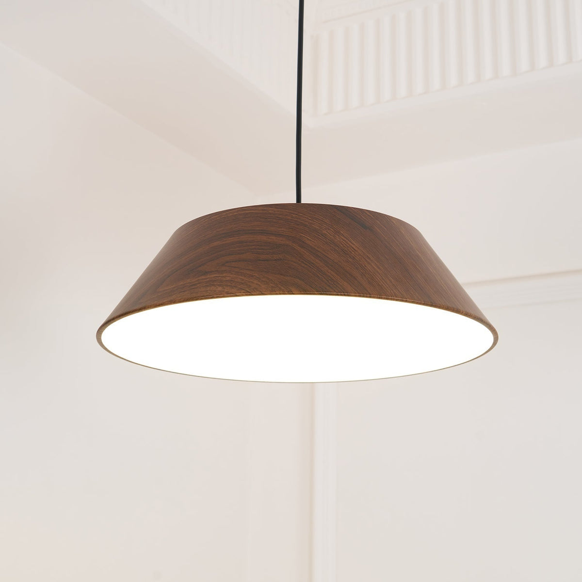 Novain lampada a sospensione con effetto legno