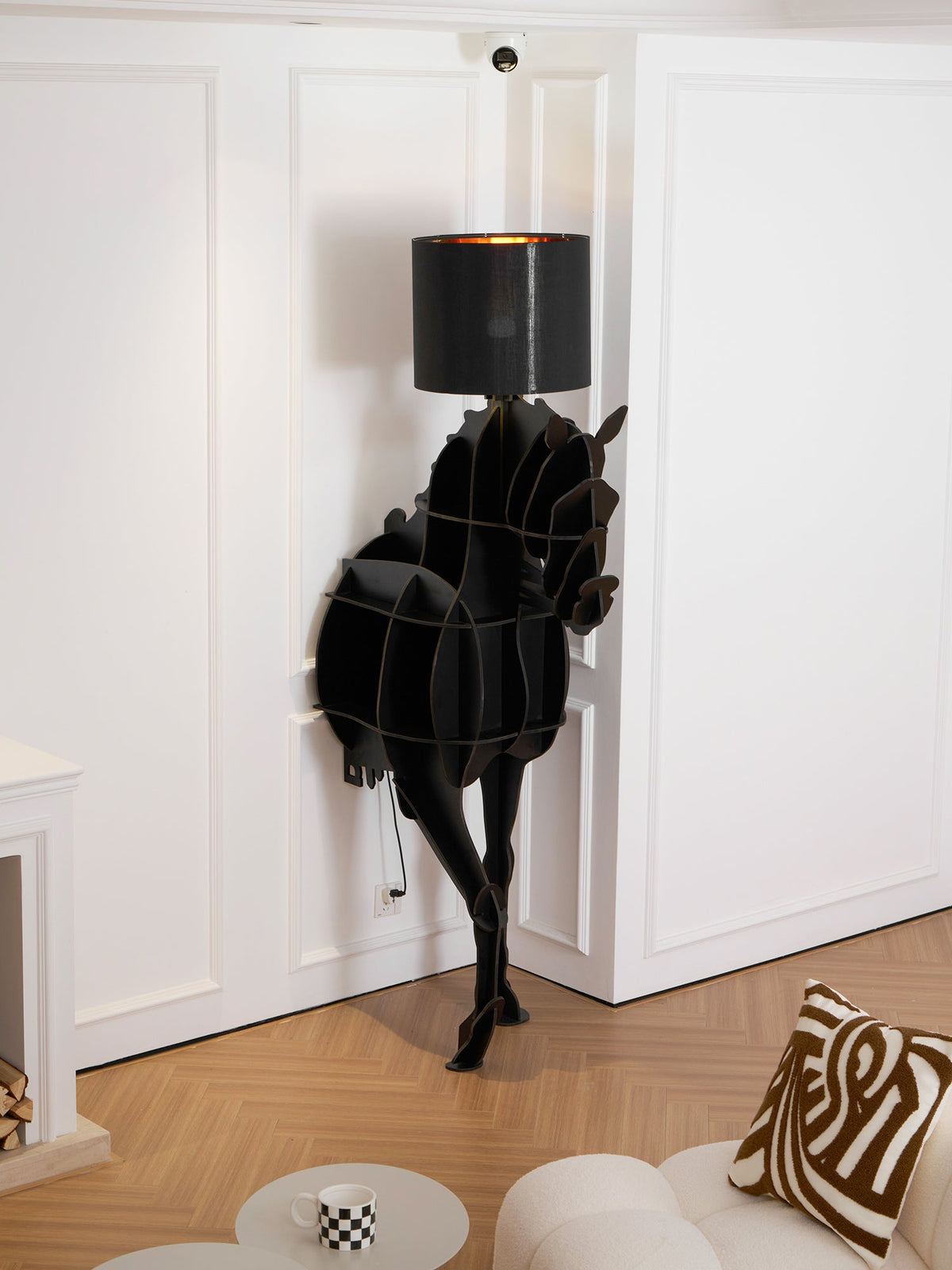 Nrasen lampada da terra a Forma di Cavallo