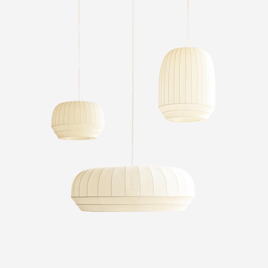 Taro lampada a sospensione Taro lampada a sospensione Taro lampada a sospensione Taro lampada a sospensione Taro lampada a sospensione Taro lampada a sospensione di colore bianco moderno minimalista