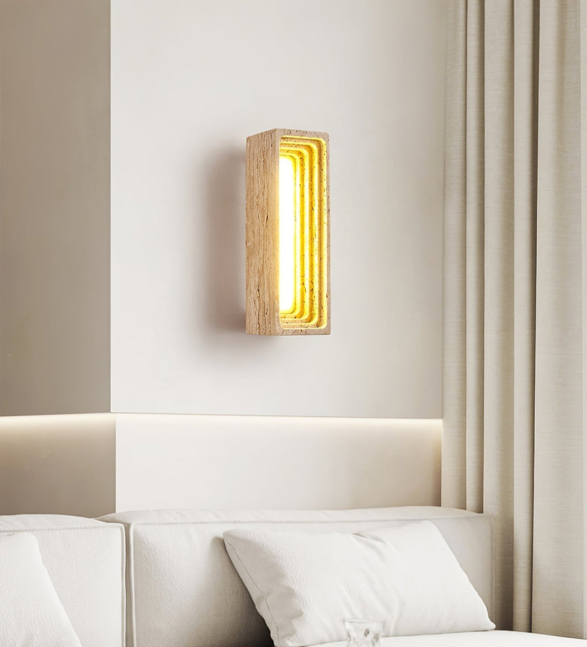 Atheila lampada da parete in travertino Giallo