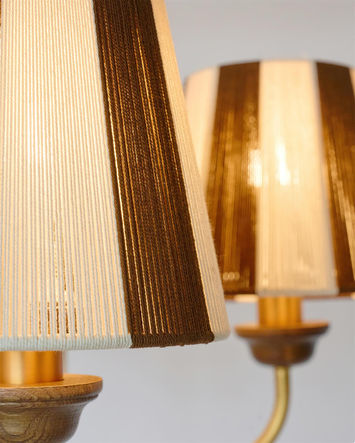 Viraaaine lampadario a Strisce