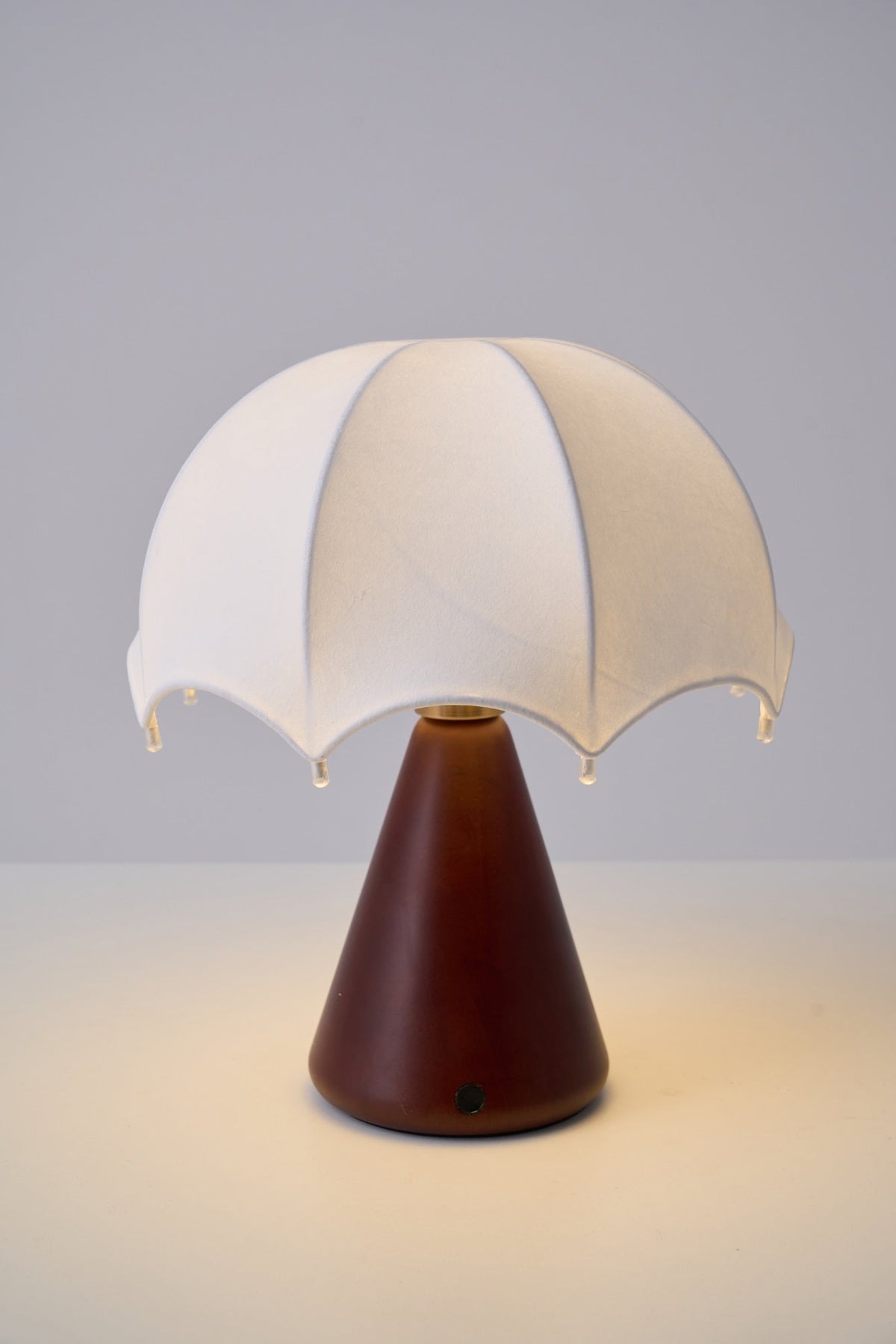 Parasol lampada da tavolo in legno