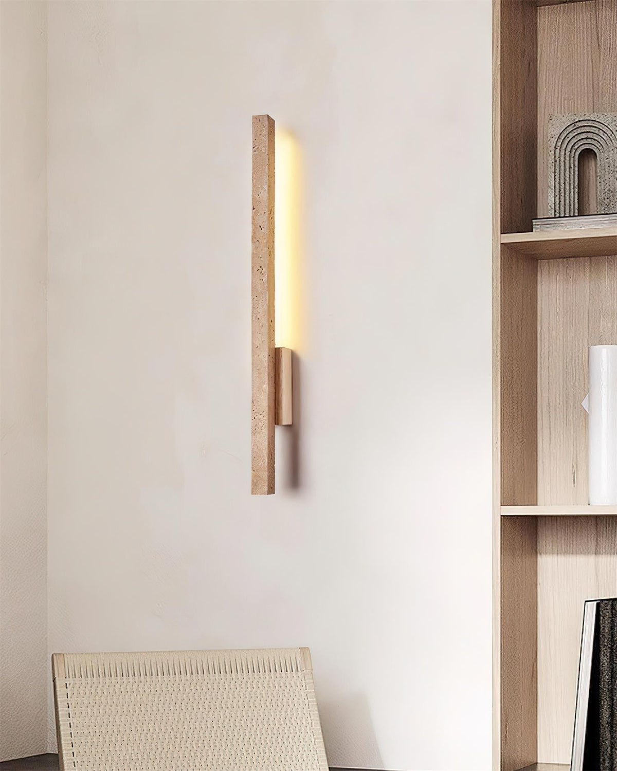 Corvella lampada da parete Slim lineare in travertino minimalista