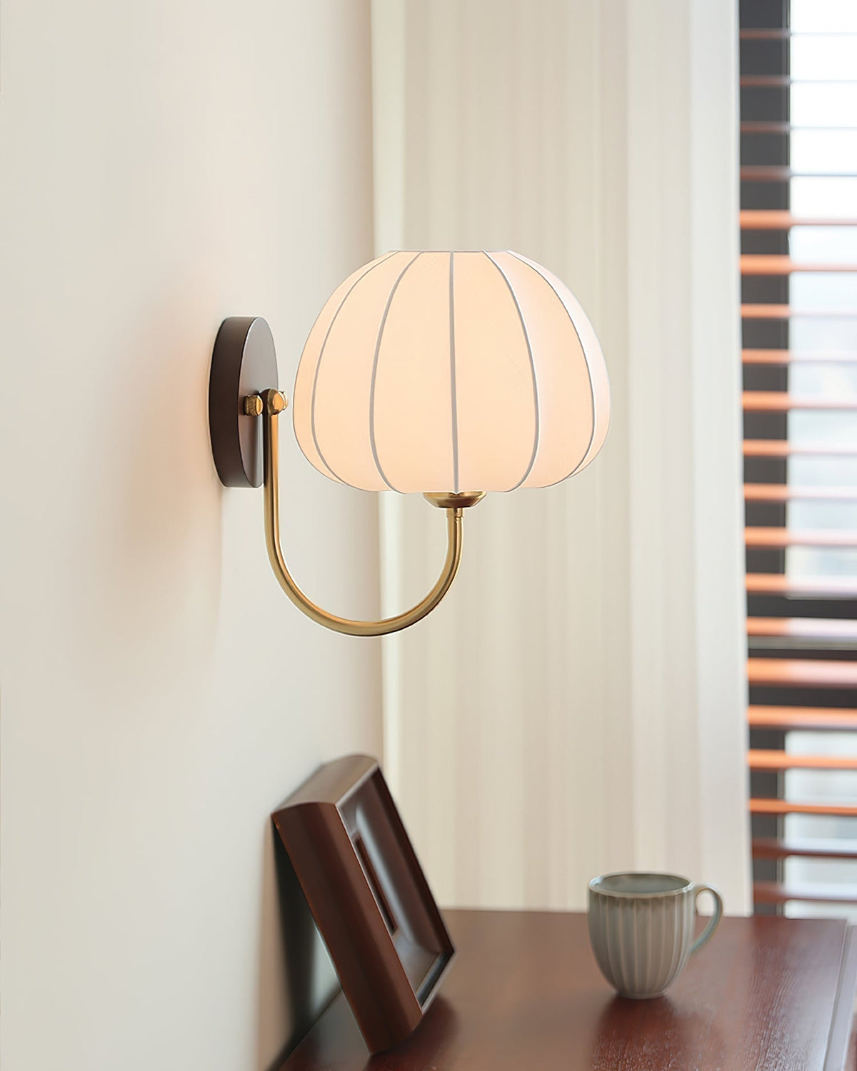 Pearl applique