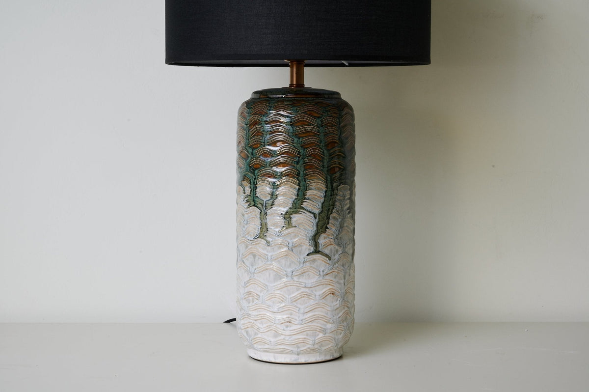 Ainsley lampada da tavolo moderna in ceramica