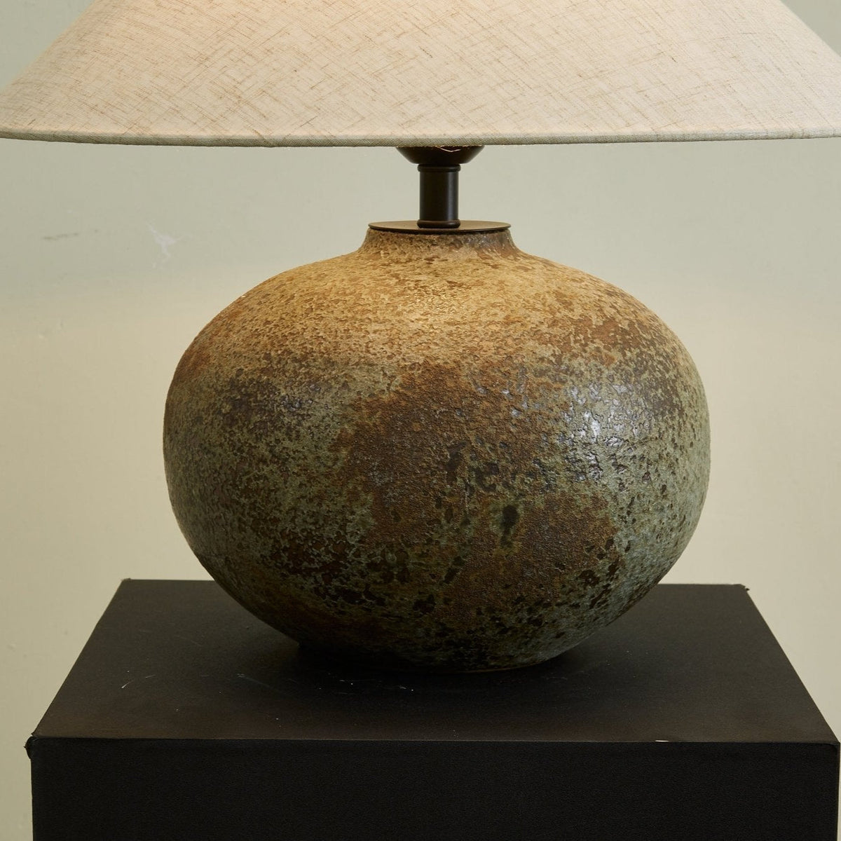 Faye lampada da tavolo in Ceramica moderna