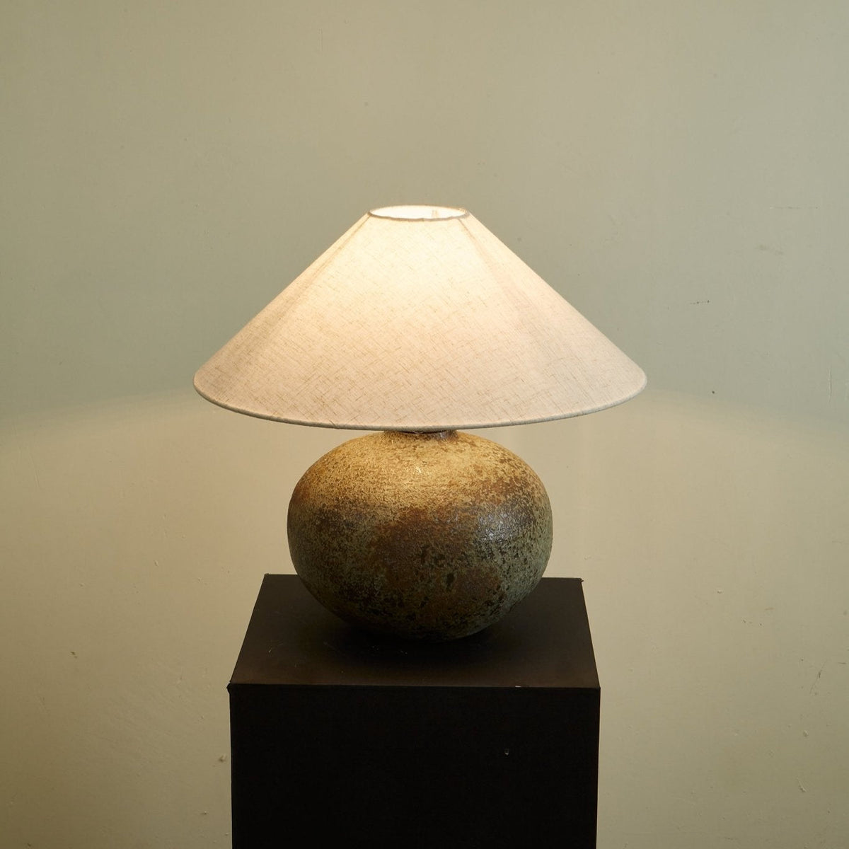 Faye lampada da tavolo in Ceramica moderna