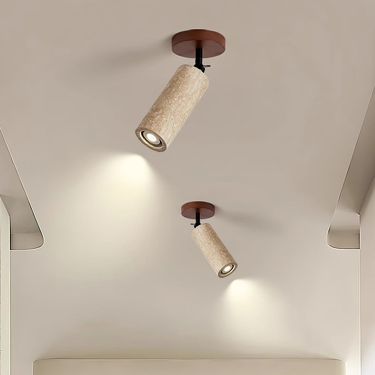 Cesilyra lampada da parete Tubo Cilindrico in travertino