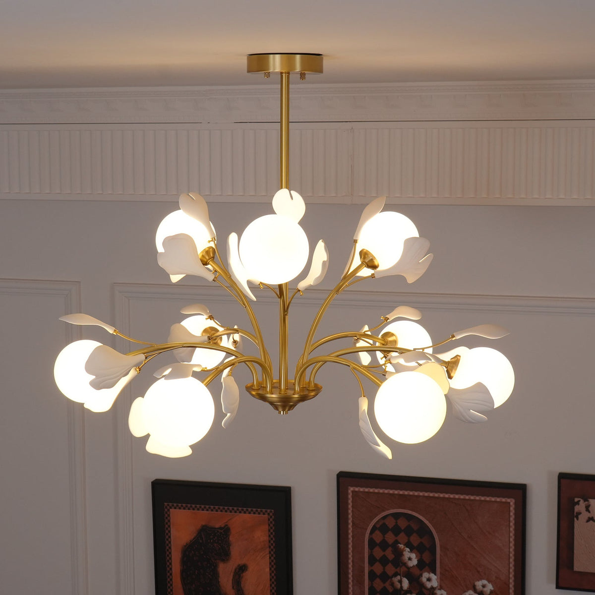 Ginkgo lampadario con globi in vetro Opaco
