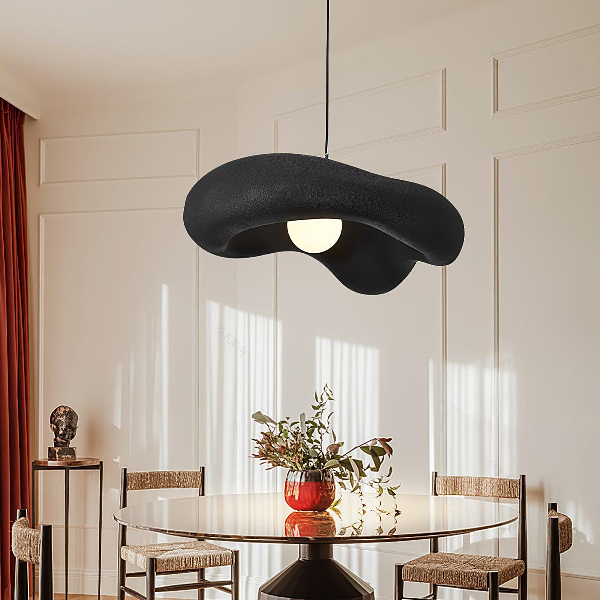 Lampada a sospensione in resina con forma organica per interni moderni Natural