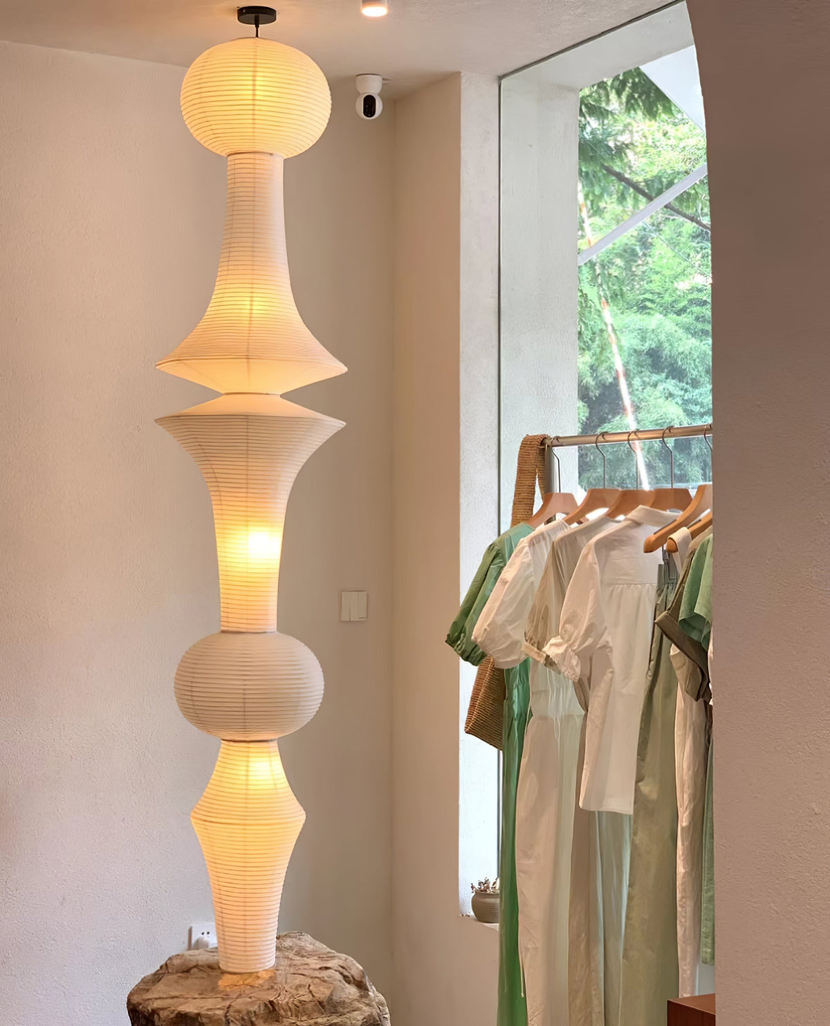 Lunirena lampada a sospensione Washi Paper E per soggiorno