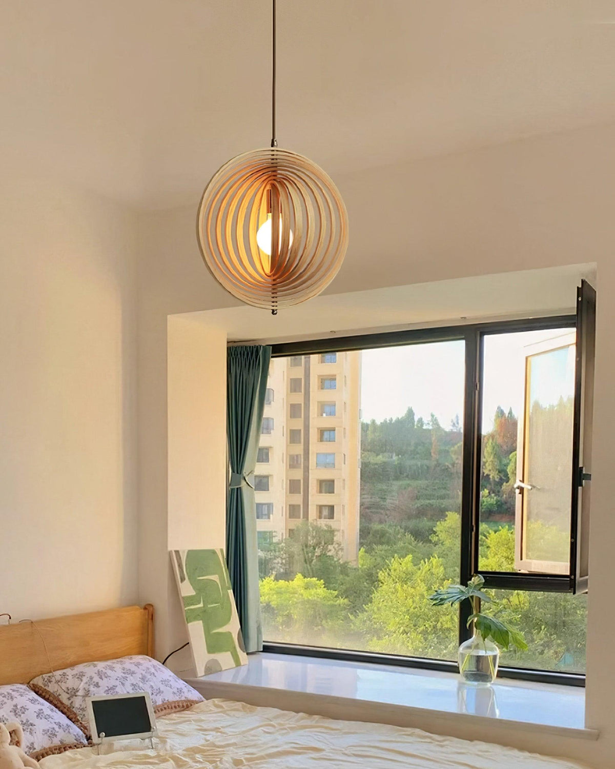 Lampada a sospensione legno Anelli sfera organica minimalista Ambiente