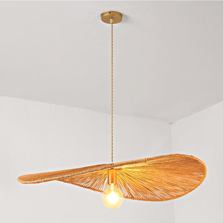 Solyn lampada a sospensione in rattan intrecciato a mano