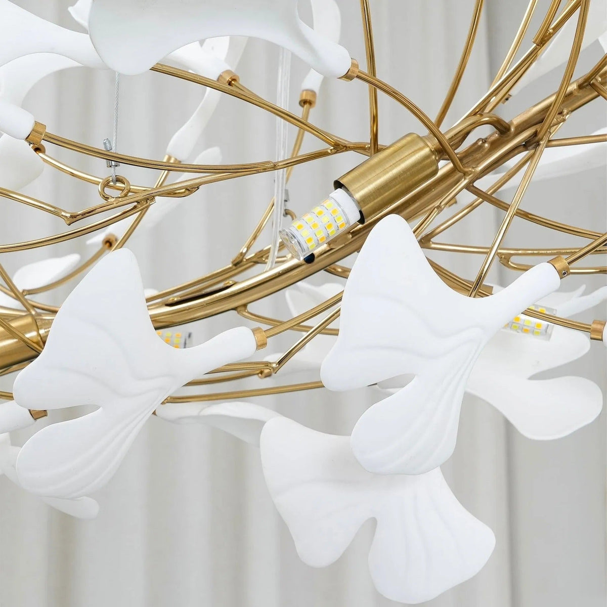 Olivia Lampadario di Lusso in Ceramica con Forma a U - Relic Pieces