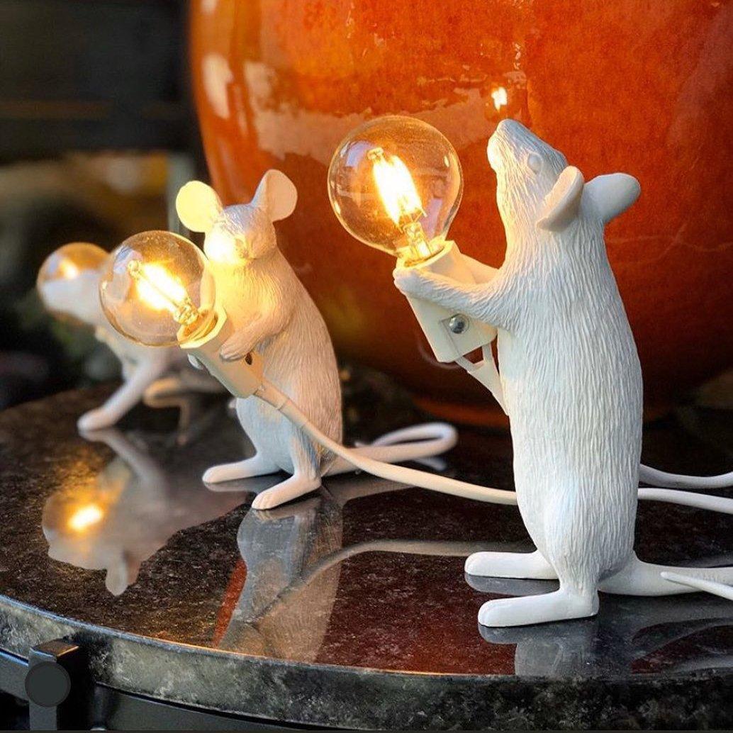 Kalinix lampada da tavolo in resina con Design Whimsical